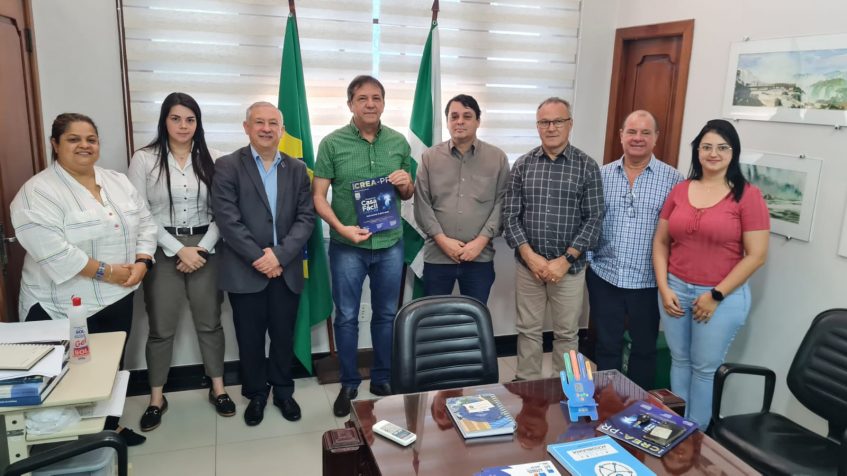 crea-e-prefeitura-debatem-convenios
